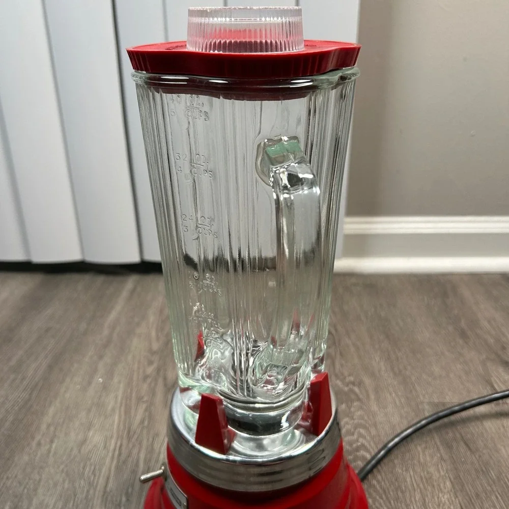 Waring Commercial Blender 40 oz Red Retro Model 51BL24 2-Speed Glass Jar
